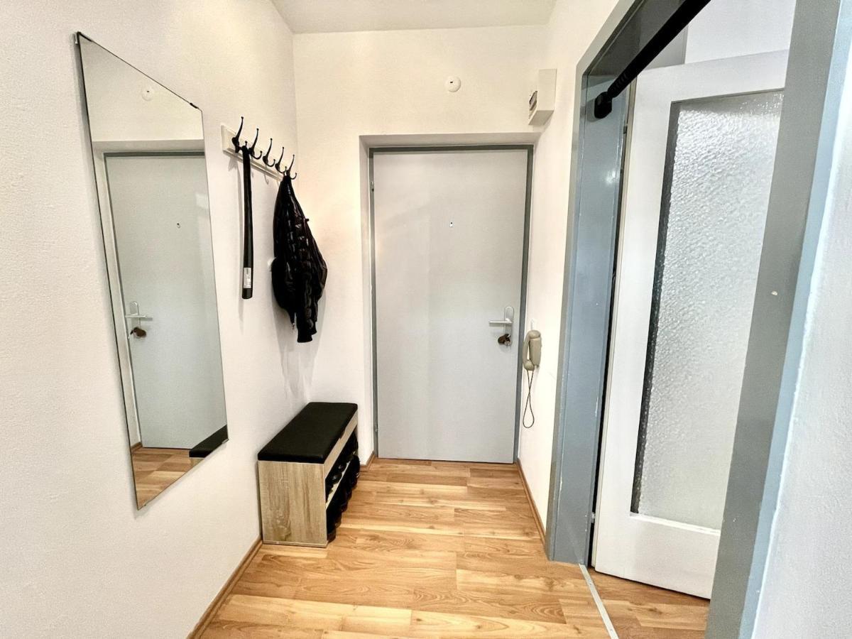 Free Parking - Quiet Apartment With Wi-Fi And Kitchen Innsbruck Exterior foto